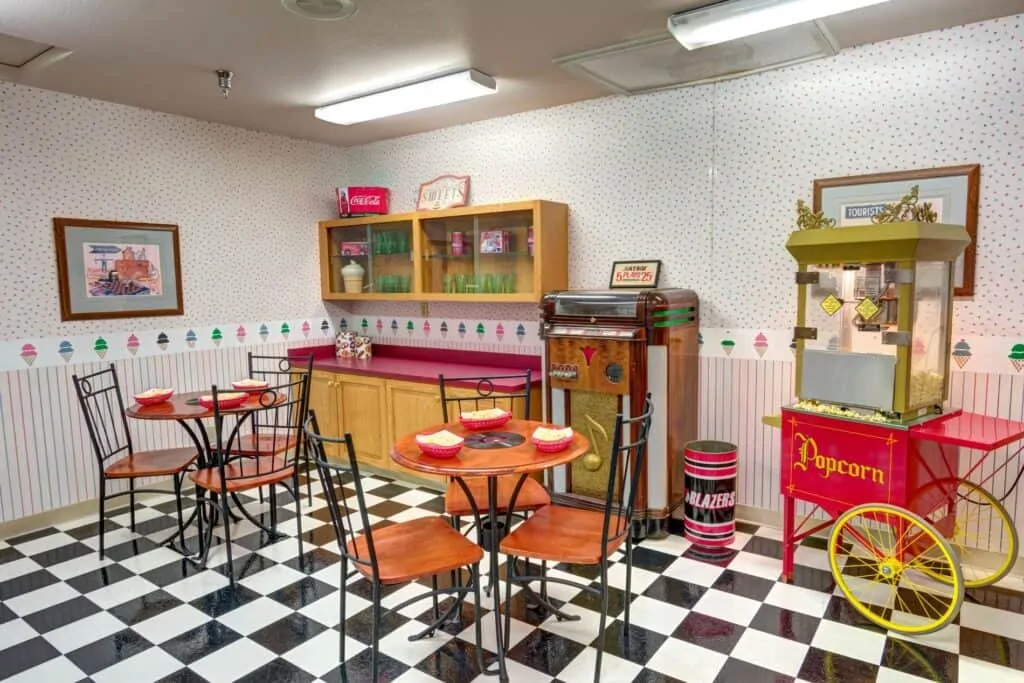 Gilman Grove Cafe
